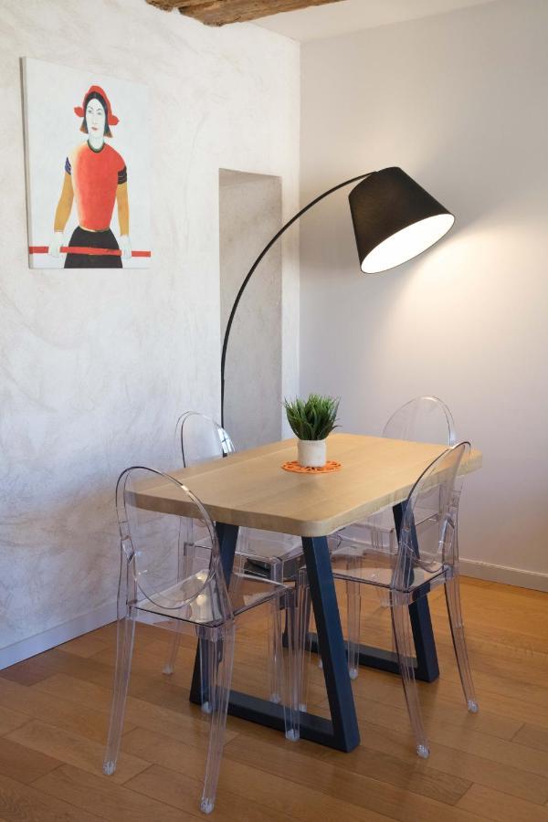 Appartement A-Mi-Chemin - Centre-Ville De 투르뉘 외부 사진